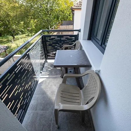 M&a Apartamento Vrdnik