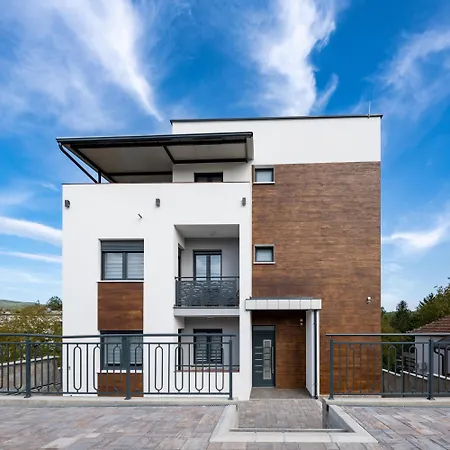 M&a Apartamento Vrdnik