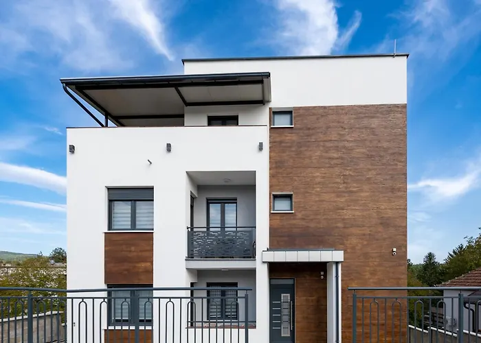 M&a شقة فردنيك