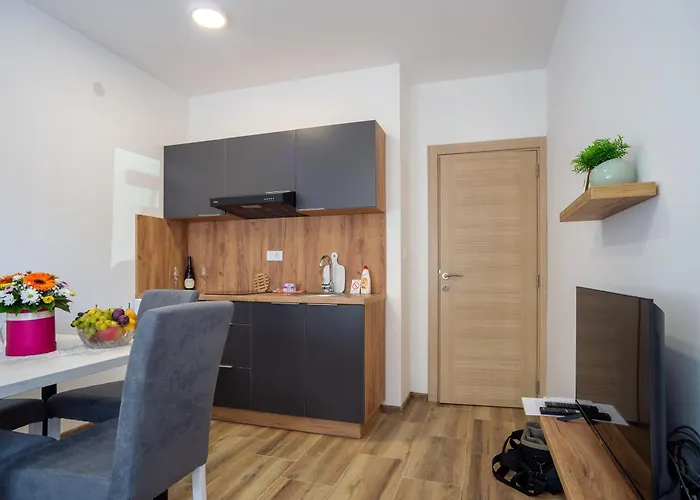 M&a شقة فردنيك